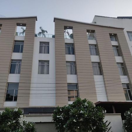 Hotel Casaya Inn Chinhat Exterior foto
